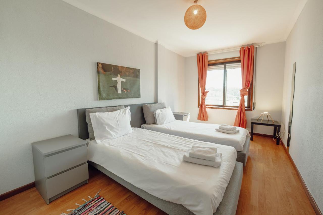 Matosinhos Seaside Apartment By Vacationy Exterior photo